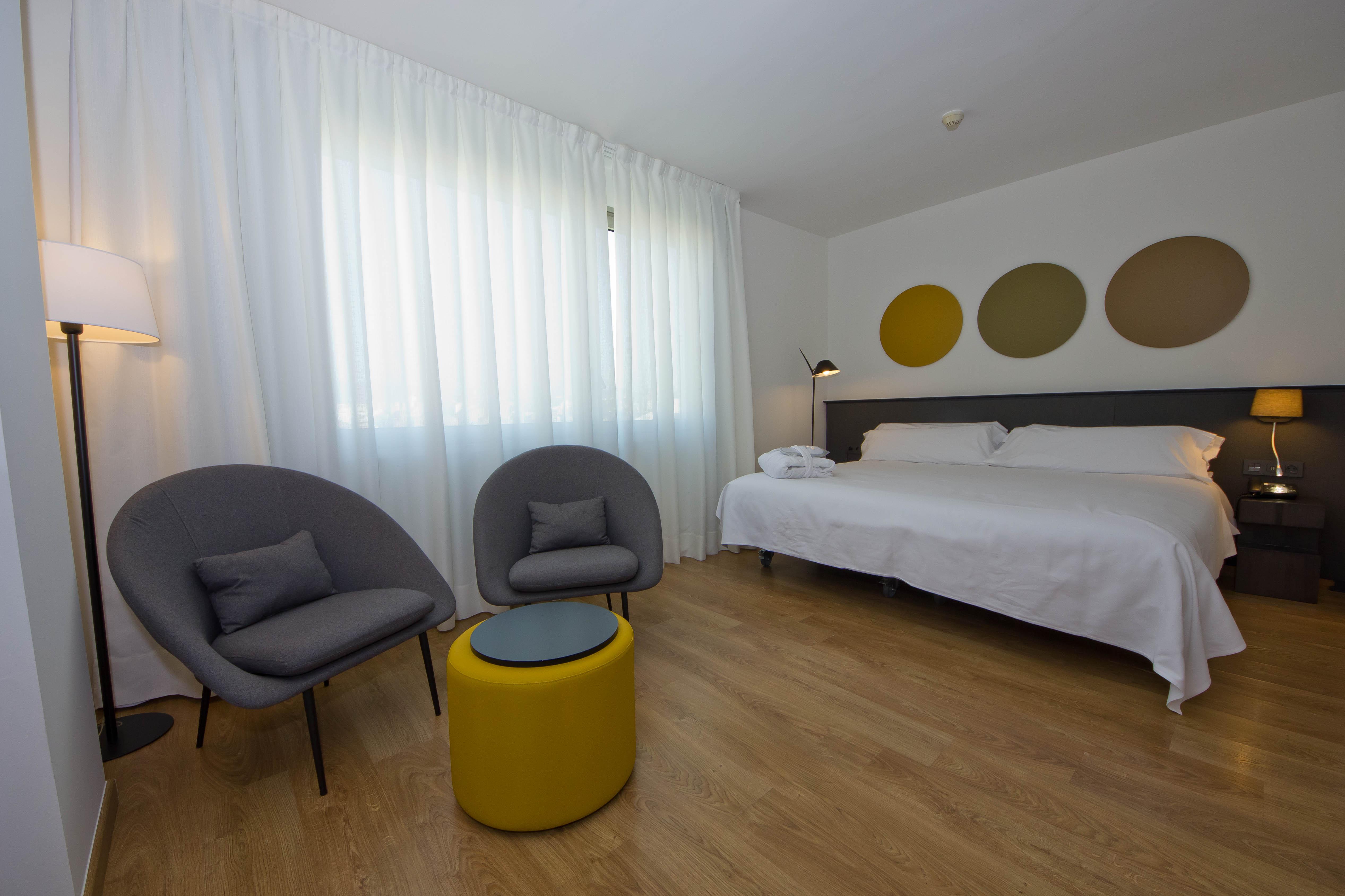 Aparthotel Atenea Valles Granollers Luaran gambar