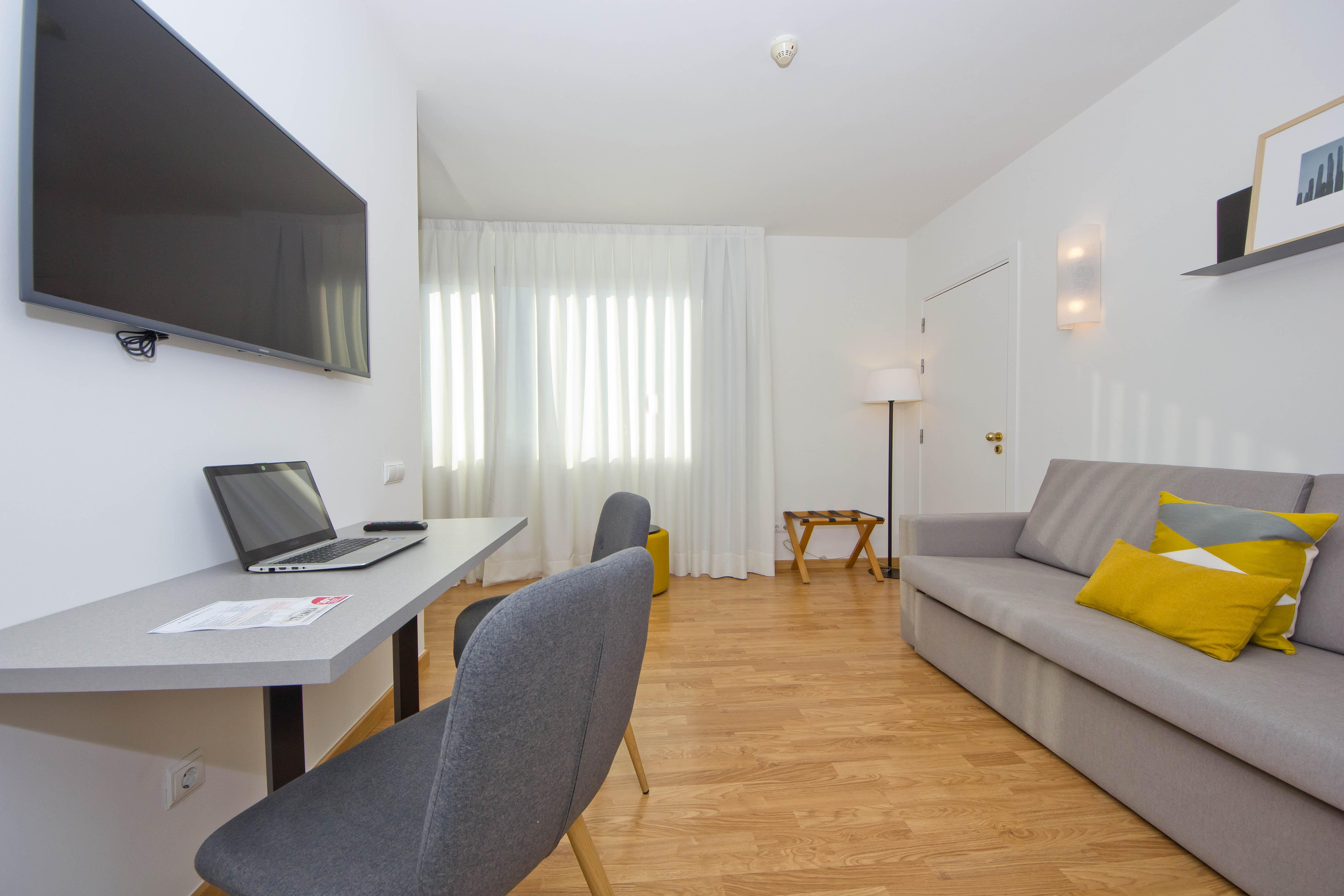 Aparthotel Atenea Valles Granollers Luaran gambar