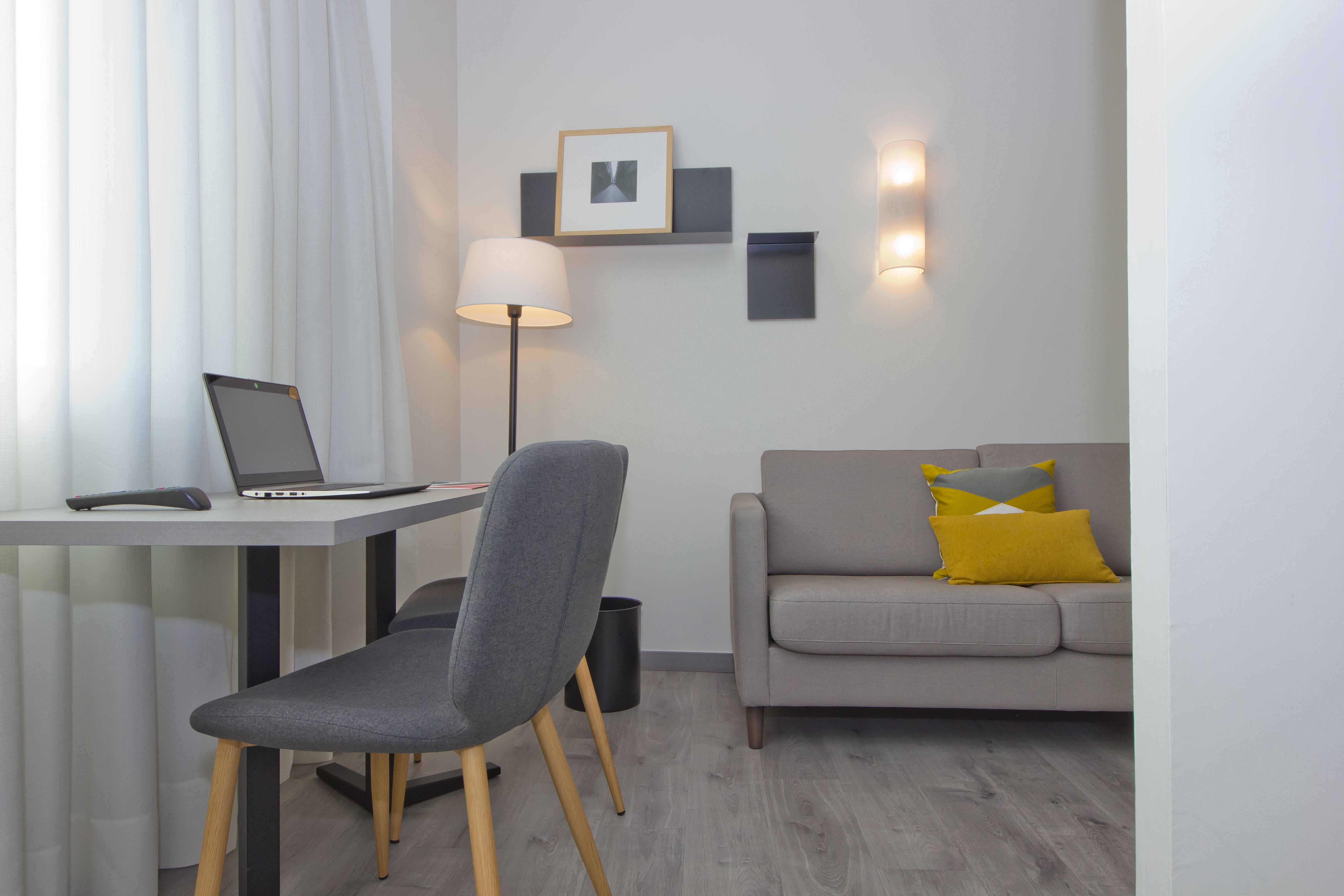 Aparthotel Atenea Valles Granollers Luaran gambar