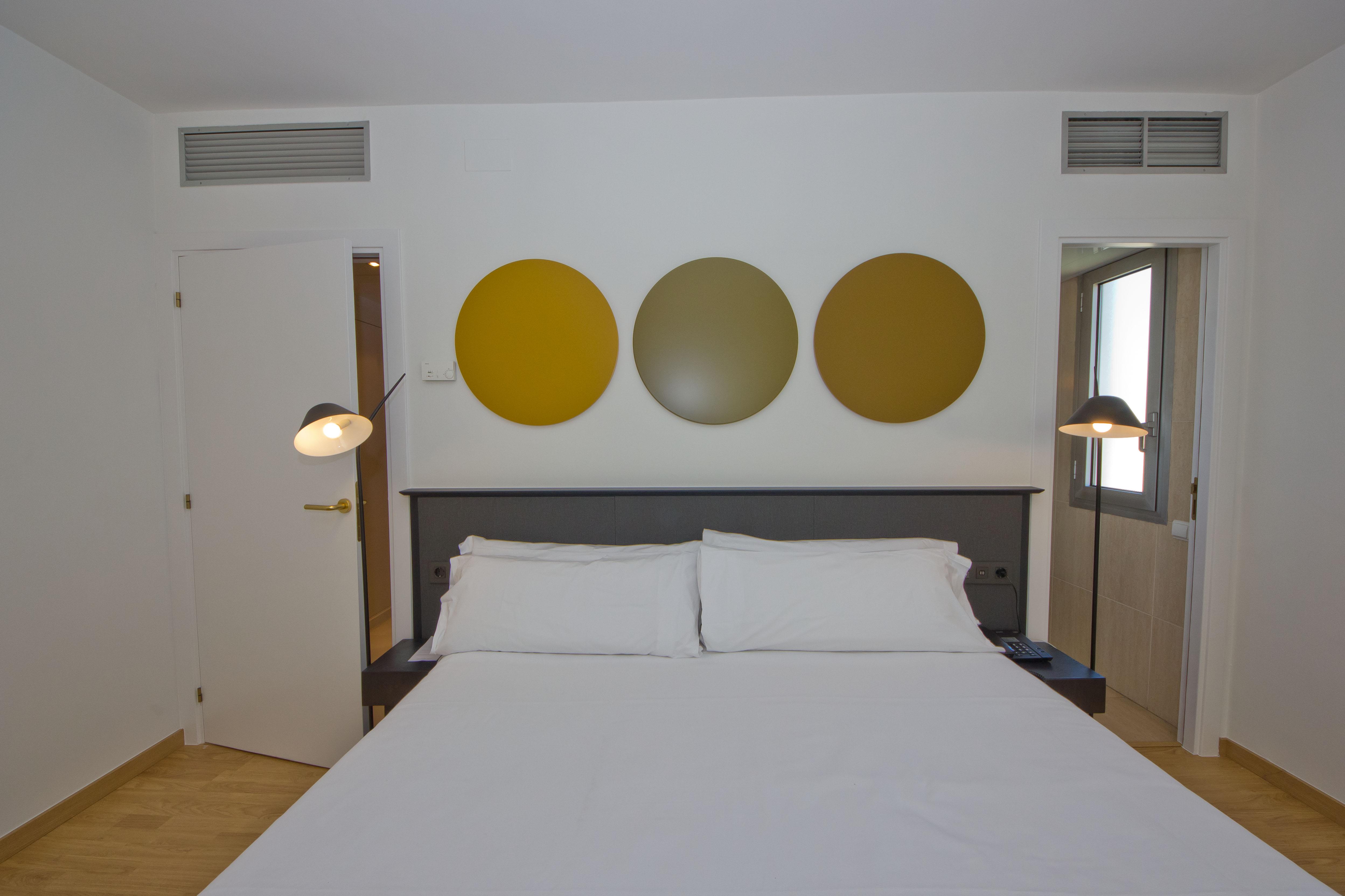 Aparthotel Atenea Valles Granollers Luaran gambar