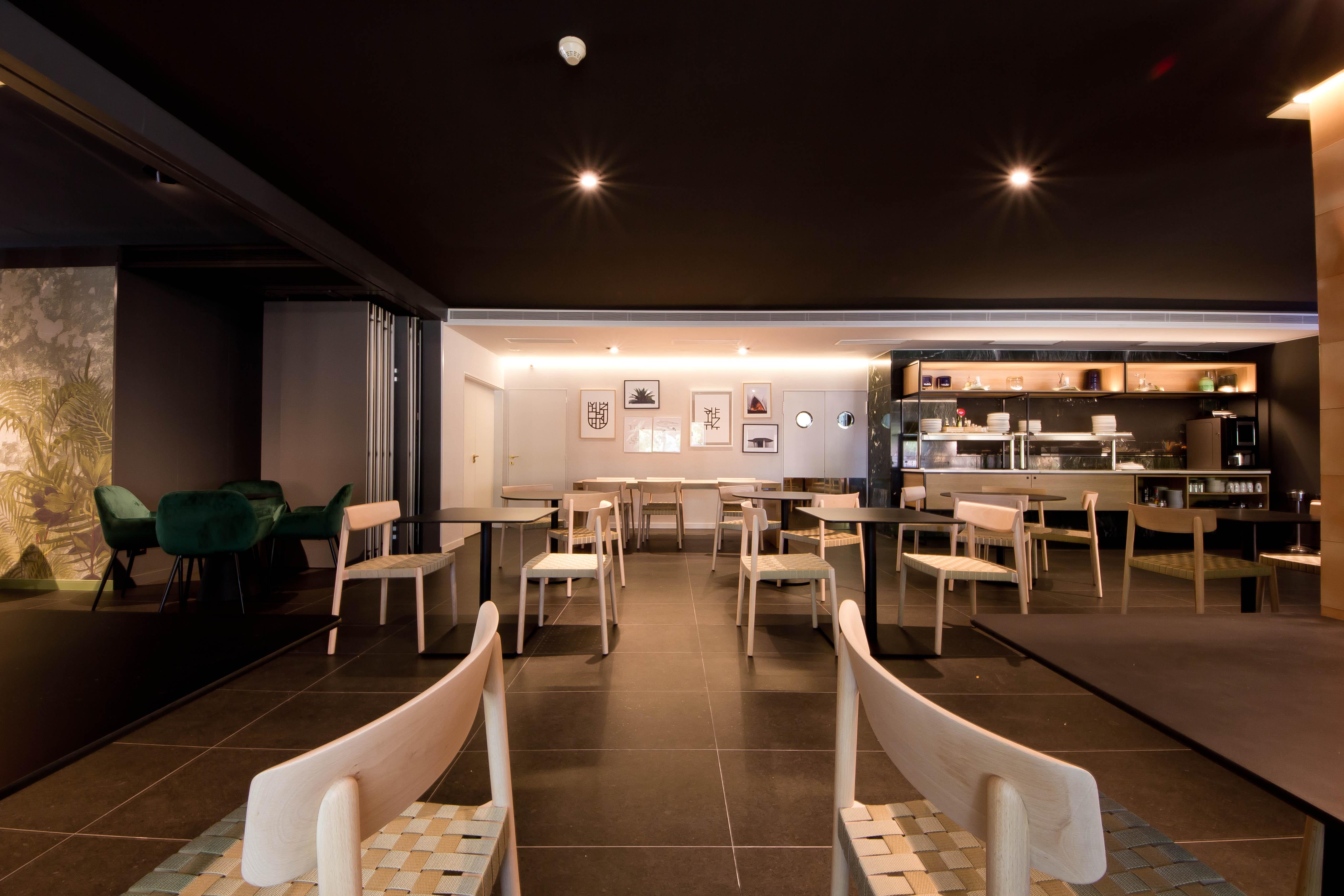 Aparthotel Atenea Valles Granollers Luaran gambar