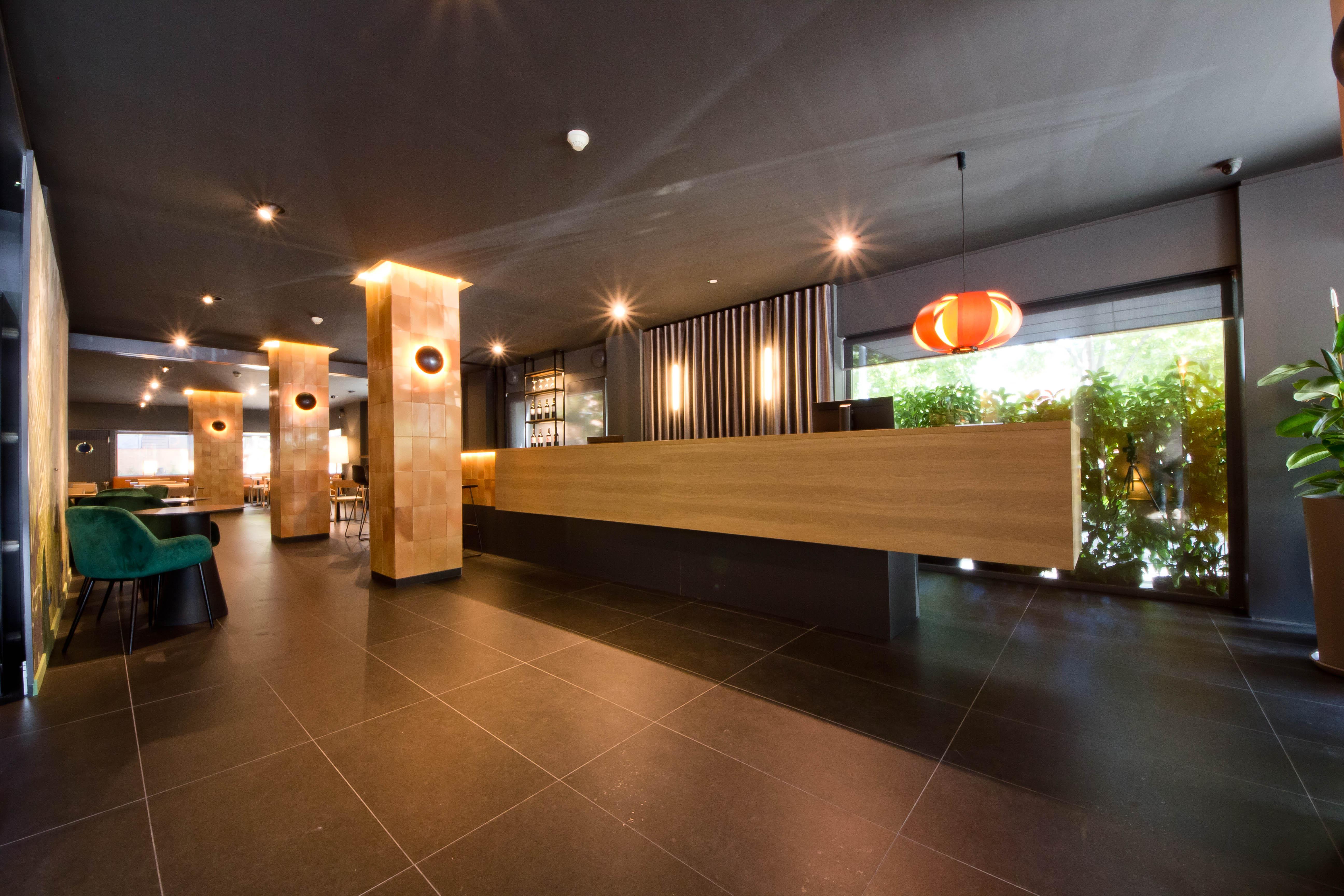 Aparthotel Atenea Valles Granollers Luaran gambar
